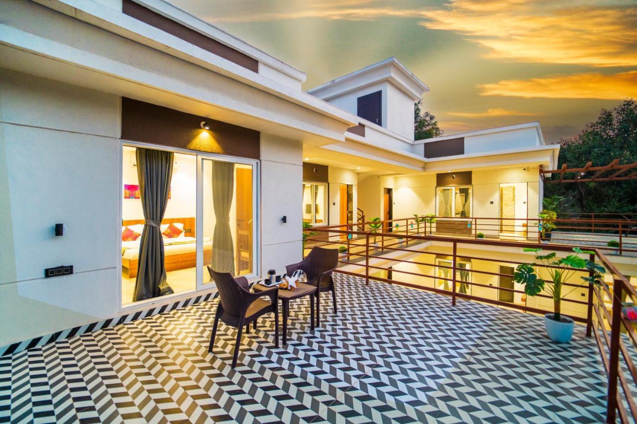 Hotel Canvasand By Eease Hospitality Nagaon  Zewnętrze zdjęcie
